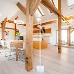 Fantastic Attic With Big Terrace Apartmán